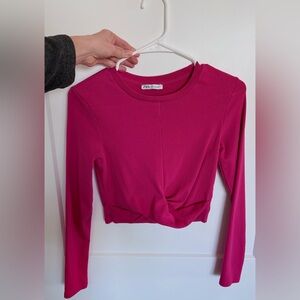 Zara Women's Fuchsia Long Sleeve Crop Top